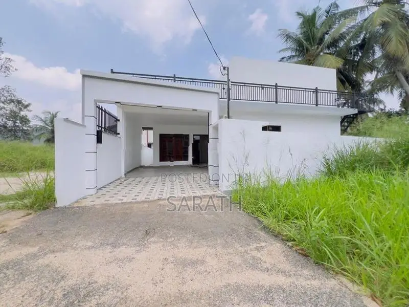 New Designed Brand House Sale Athurugiriya