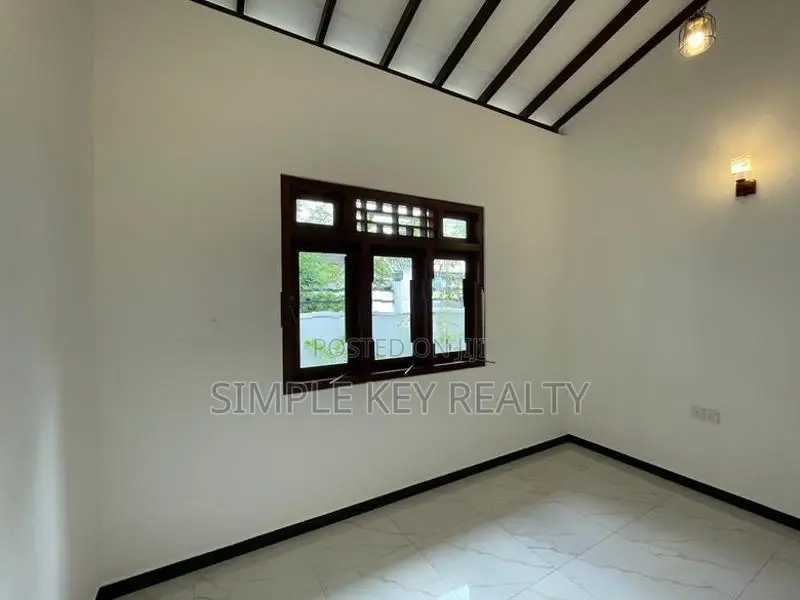 Brand new house for sale in kadawatha weboda road