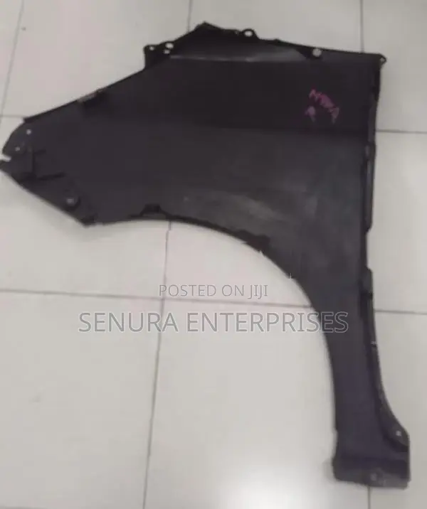 Toyota Tank M900 Fender RH