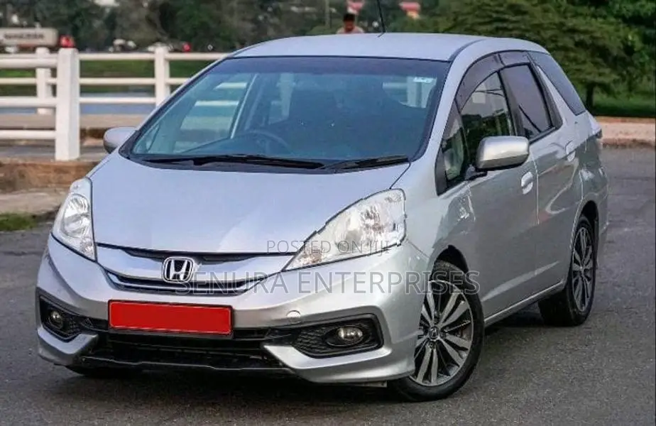 Honda Fit Suttle GP2 Fender LH