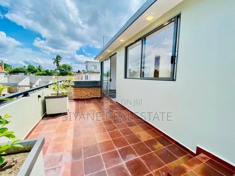 Luxury House for Sale Moratuwa