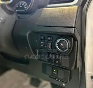 Toyota Roomy Custom GT Turbo 2025