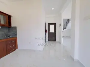 Well build House Sale With Furniture