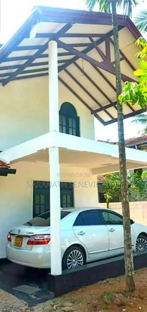 House For Sale in Millawa, Kurunegala LKR Rs.195/= Lakhs NEGOTIABL
