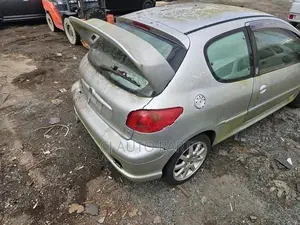 Peugeot 206 Gt Spoiler