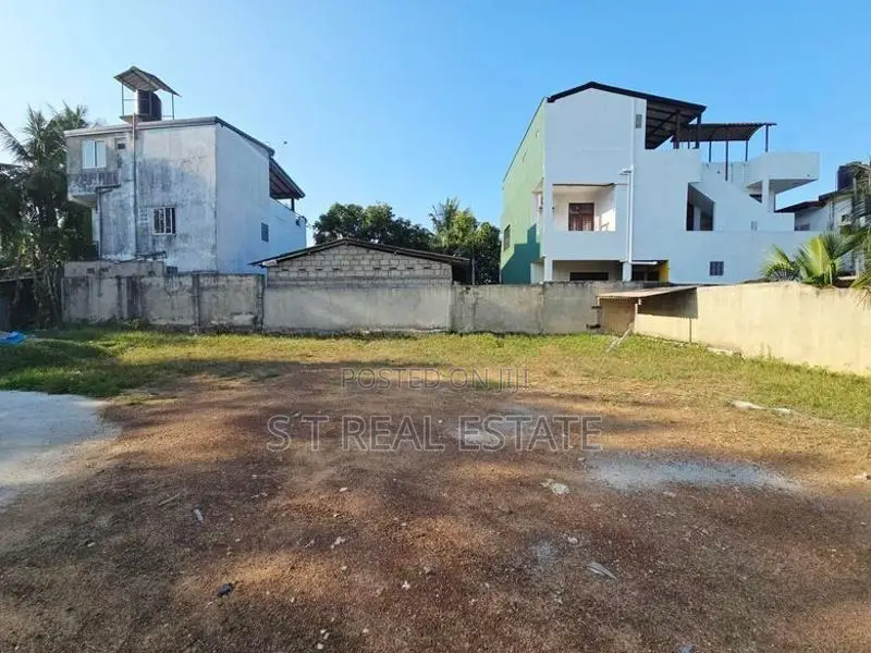 9 P Residential Bare Land for Sale in Boralesgamuwa
