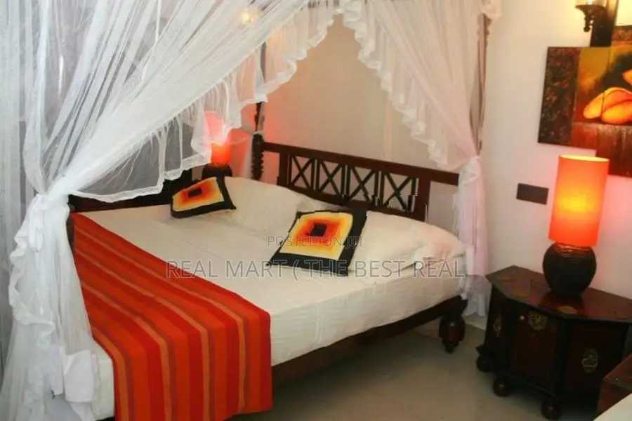 Nawala : 9 A/C BR Fully furnished Luxury Hotel for Rent