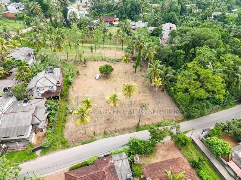 Homagama Land for Sale in Uduwana Temple Road