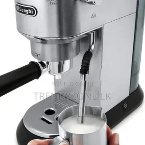 Delonghi Dedica Pump (Arte) Espresso Machine
