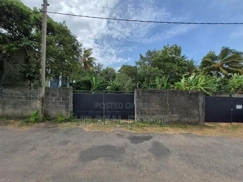 9.5P Residential Bare Land for Sale Nugegoda