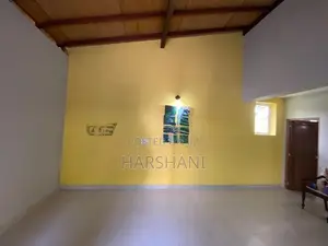 Well Maintained Beautiful House Close to Athurugiriya - Kaduwela Rd