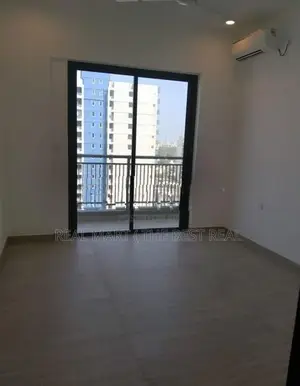 Colombo 3 : 3BR (2,009sf) Apartment for Sale