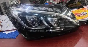 Mercedes Benz C200 Head Light