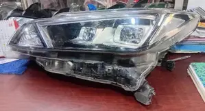 Nissan Leaf Head Light
