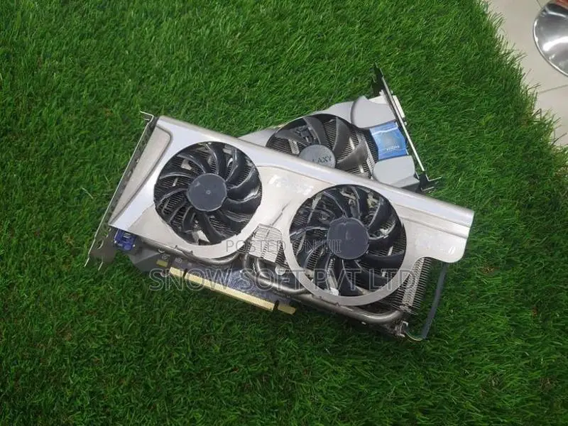 GTX 550TI 1GB VGA Card