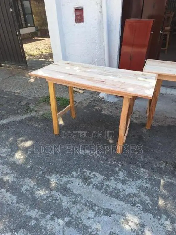 4×2 Study Tables