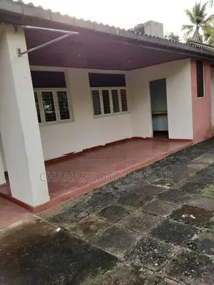 Wadduwa, Land with House for Sale