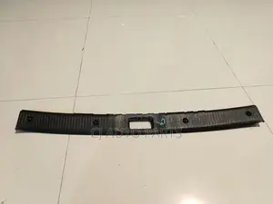 Nissan Sunny N16 N17 Bluebird Sylphy Dicky Lock Panel Garnish