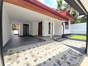 Godagama Beautiful Landscape Garden with Single Storey House