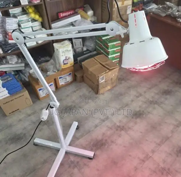IR Lamp With Stand 220W
