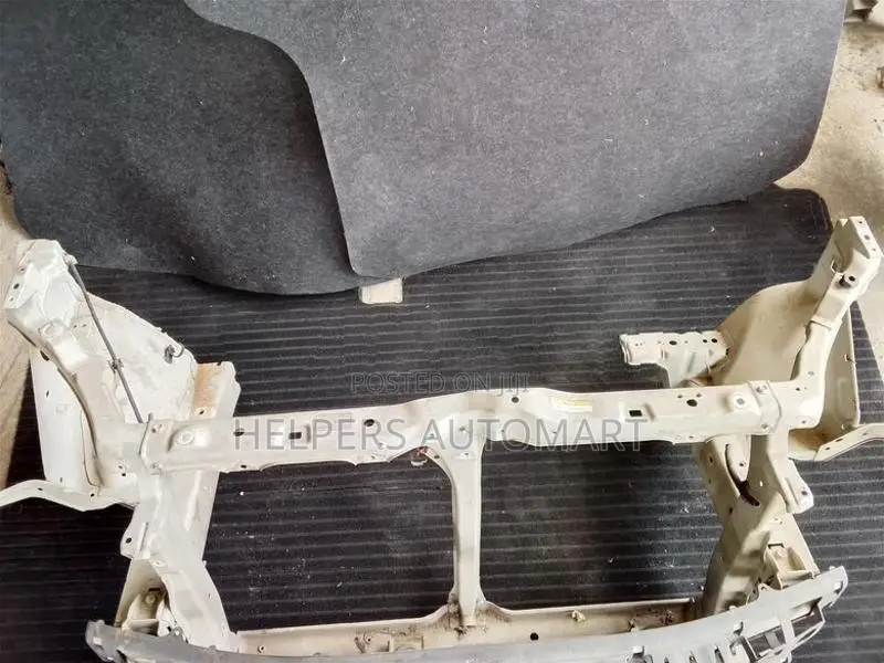 Suzuki swift C71 Nose cut