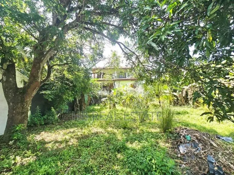 Square Shaped Bare Land for Sale Battaramulla