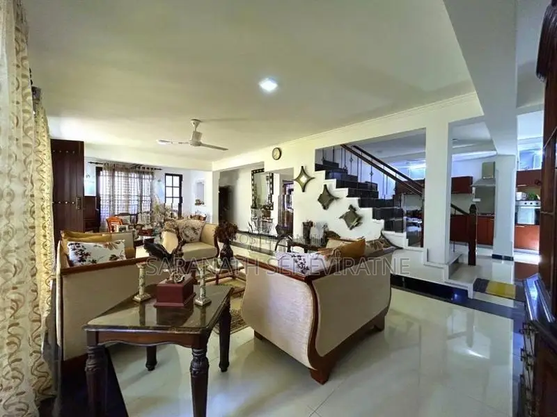 Luxury House With Furniture - Kotte Jubilee Post Nugegoda