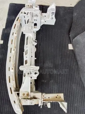 Toyota Belta P92 Nose cut