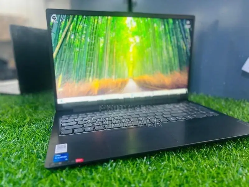 Lenovo ideapad i5 12th