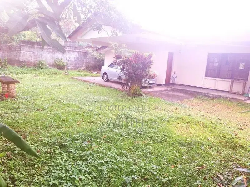 Supar Land for Sale in Talawatugoada