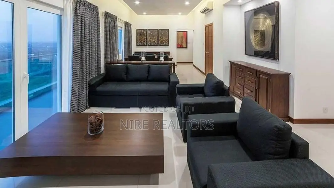 Spacious 4BR Apartment with Bird Sanctuary Views - Fairway Sky Gardens
