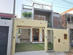 Architecture Designed Luxury 3 Storey House for Sale in Pelawatta Town