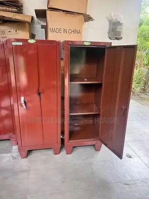 NEW CLASSIC STEEL 4ft SINGLE DOOR CUPBOARDS