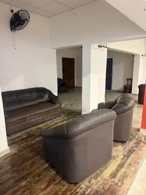 Colombo 6 : 10,800sf Building for Rent at Wellawatta
