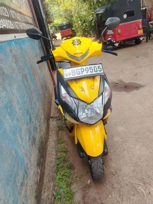 Honda Dio 2018