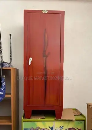 NEW CLASSIC STEEL 4ft SINGLE DOOR CUPBOARDS