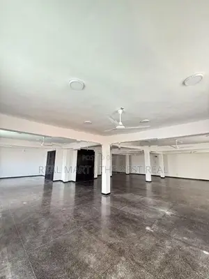 Colombo 6 : 10,800sf Building for Rent at Wellawatta