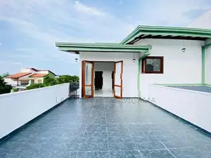 Modern Brand New Two Storey House for sale in Athurugiriya