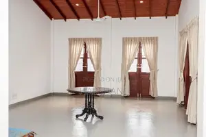 Solar Powered Luxury Modern 4 Story House Close to Galle Rd, Dehiwala