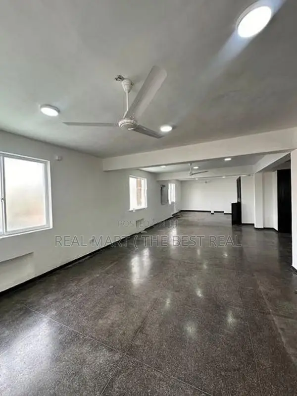 Colombo 6 : 10,800sf Building for Rent at Wellawatta