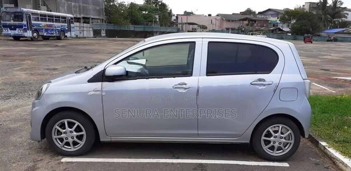 DAIHATSU MIRA LA300 LH SIDE MIRROR