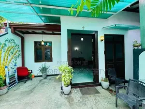 Brand New Luxury House for Sale in Piliyandala