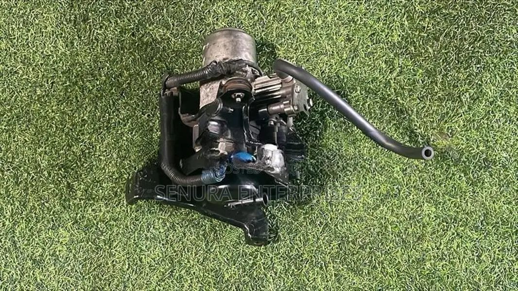 Lexus LS460 Air Suspension Compressor