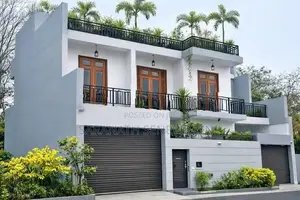 03-Storied Luxury House for Sale in Kahathuduwa