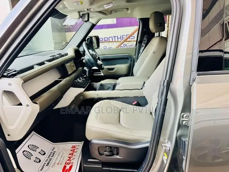 Land Rover Defender 110 7 Seate S/Petrol 2023