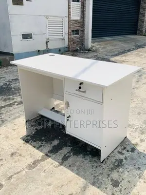 4×2 Melamine Office Tables