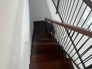Modern Super Luxury House-Piliyandala