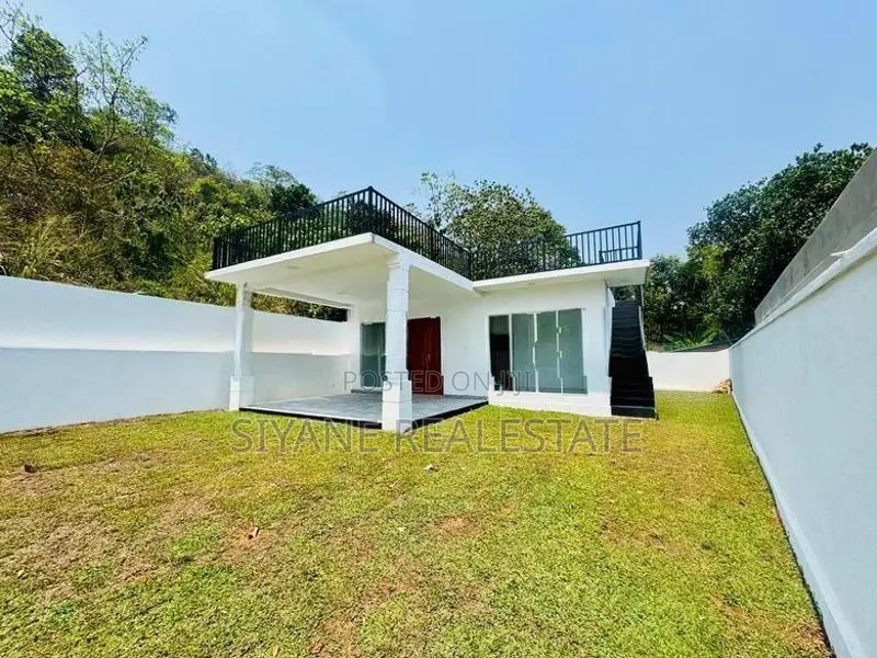 Beautiful Luxury Brand New House for Sale Delgoda
