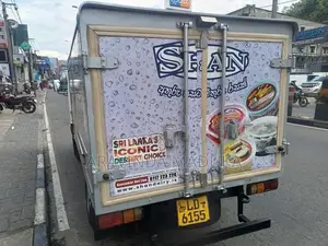 Nissan Atlas Freezer 2001