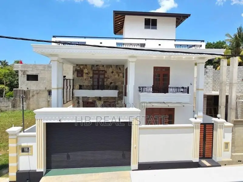 Newly Build Luxury Three Storey House for Sale Boralesgamuwa